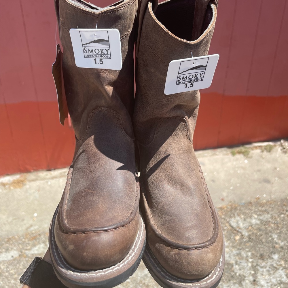 Boys cowboy boots.